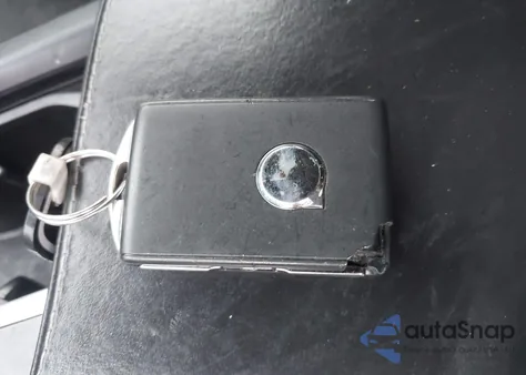 2016 Volvo Xc90 T6 R-Design from USA, damaged, VIN YV4A22PM3G1057720